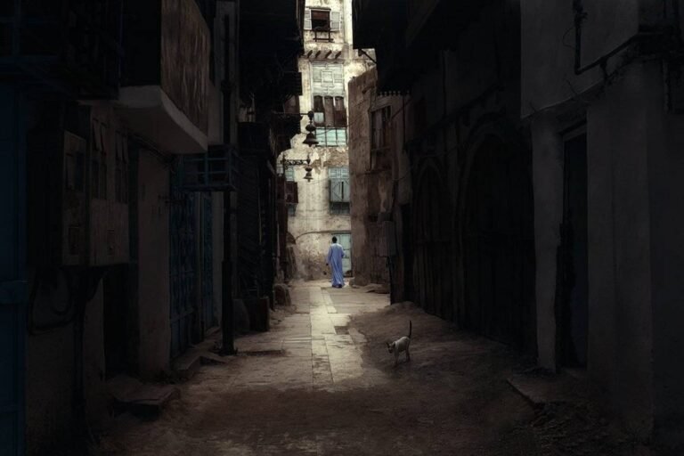 زقاق مظلم في حي البلد التاريخي بمدينة جدة